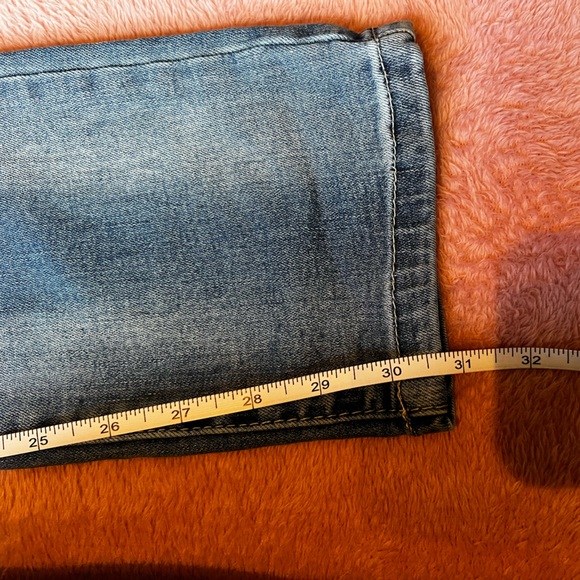 Modern couture, premium denim jeans - Picture 8 of 10